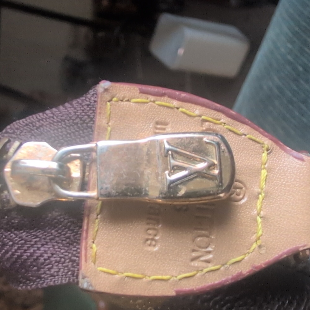 LV Pochette Accessories VTG - Picture 4 of 9